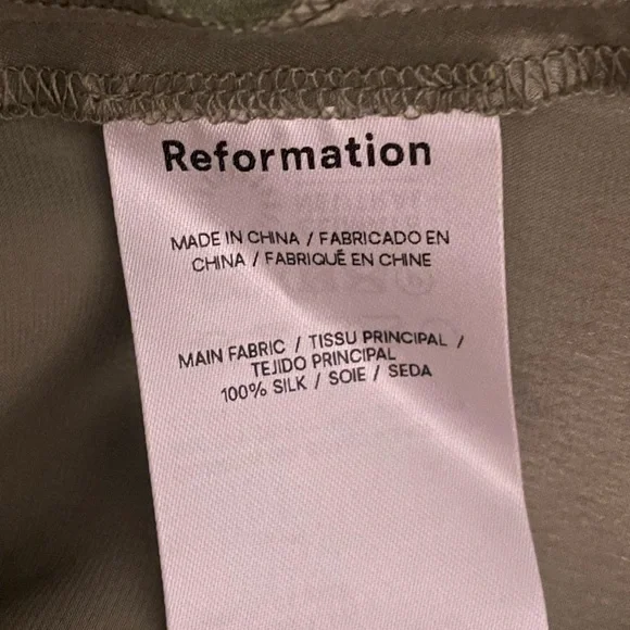 Reformation Annika Silk Top - Picture 7 of 7